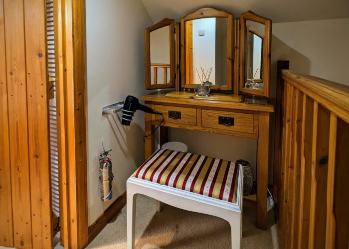 The dressing area on the landing